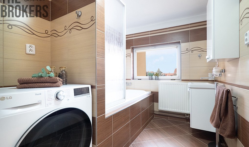 Prodej domu 172 m² s pozemkem 678 m², Praha – náhled fotky 12