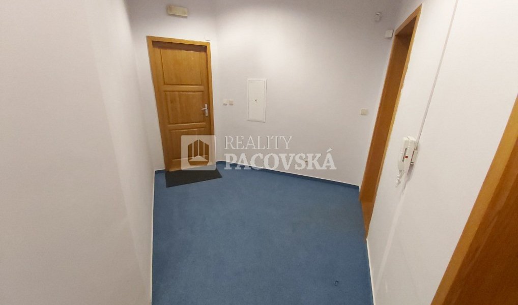 Pronájem kanceláře 146 m², Ústí nad Labem – náhled fotky 12