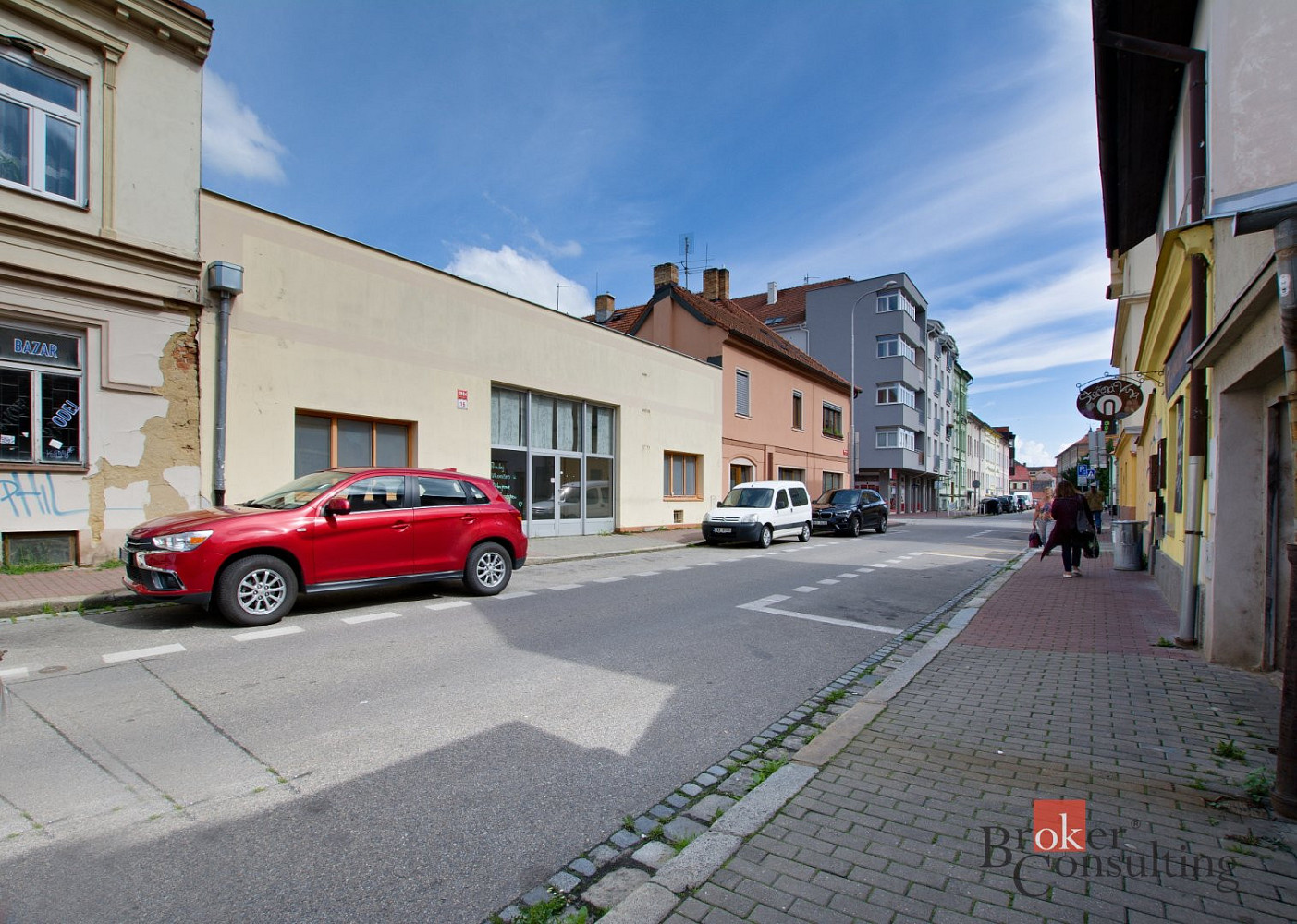 Pronájem obchodních prostor 400 m²