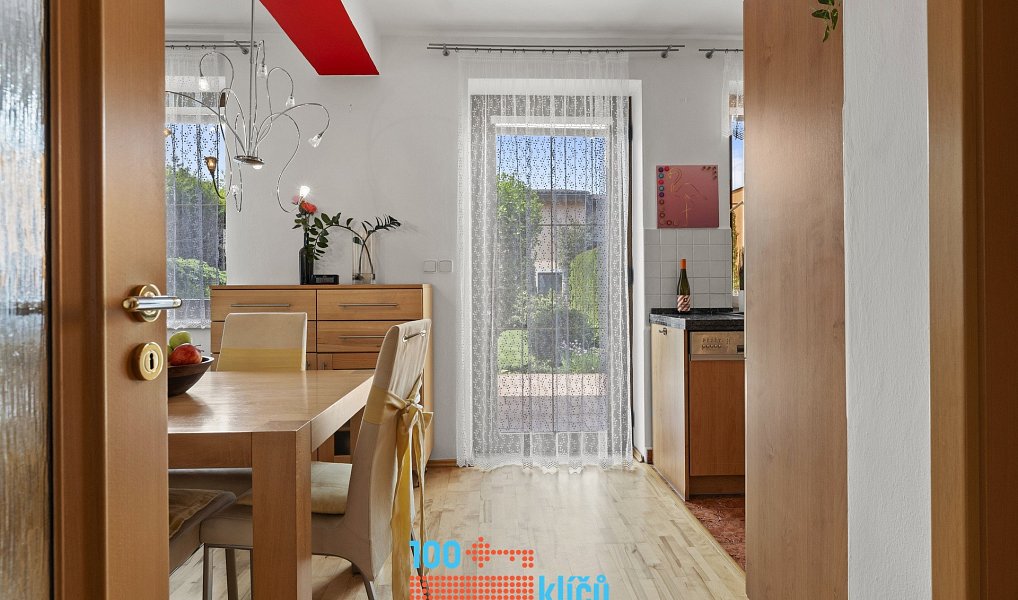Prodej domu 186 m² s pozemkem 344 m², Jindřichův Hradec – náhled fotky 8