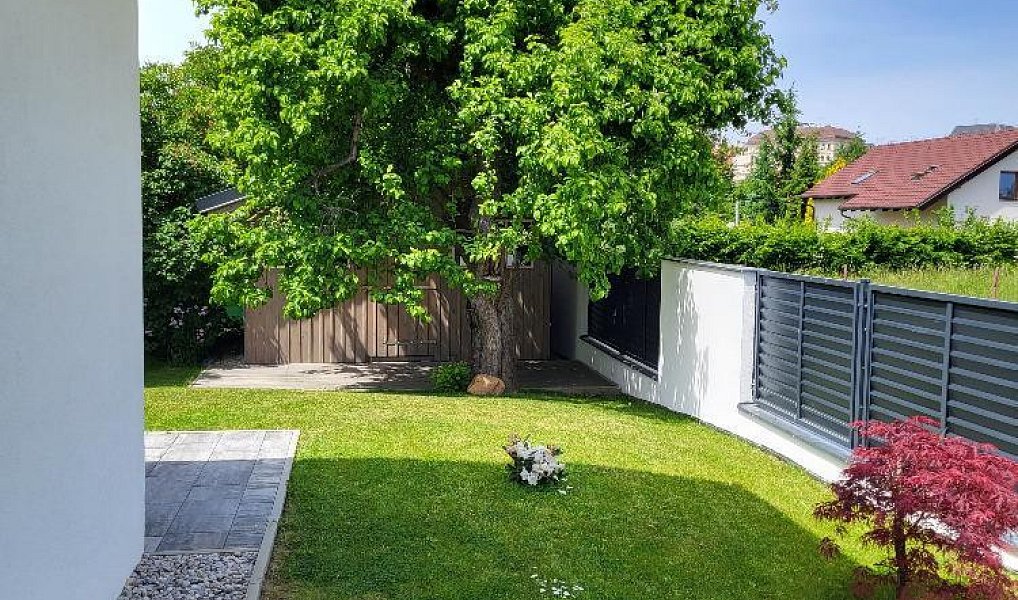 Prodej domu 235 m² s pozemkem 1 013 m², Tábor – náhled fotky 11