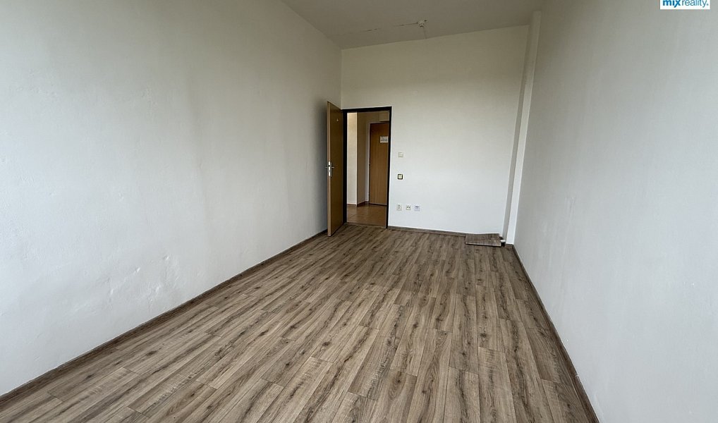 Pronájem bytu 2+1 50 m², Strašice – náhled fotky 10