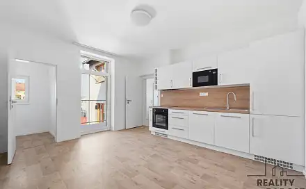 Pronájem bytu 2+kk 45 m², Teplého, Pardubice - Zelené Předměstí