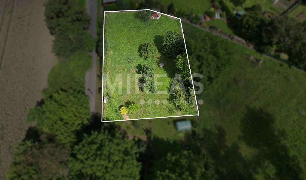 Prodej zahrady 804 m², Benátky nad Jizerou – náhled fotky 2