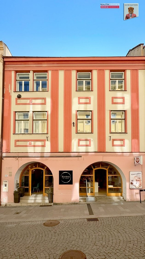 Prodej nájemního domu, činžáku 606 m²