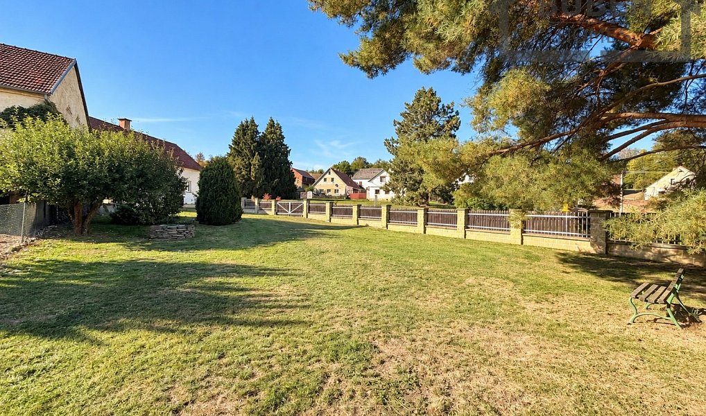 Prodej domu 200 m² s pozemkem 1 939 m², Ošelín – náhled fotky 15