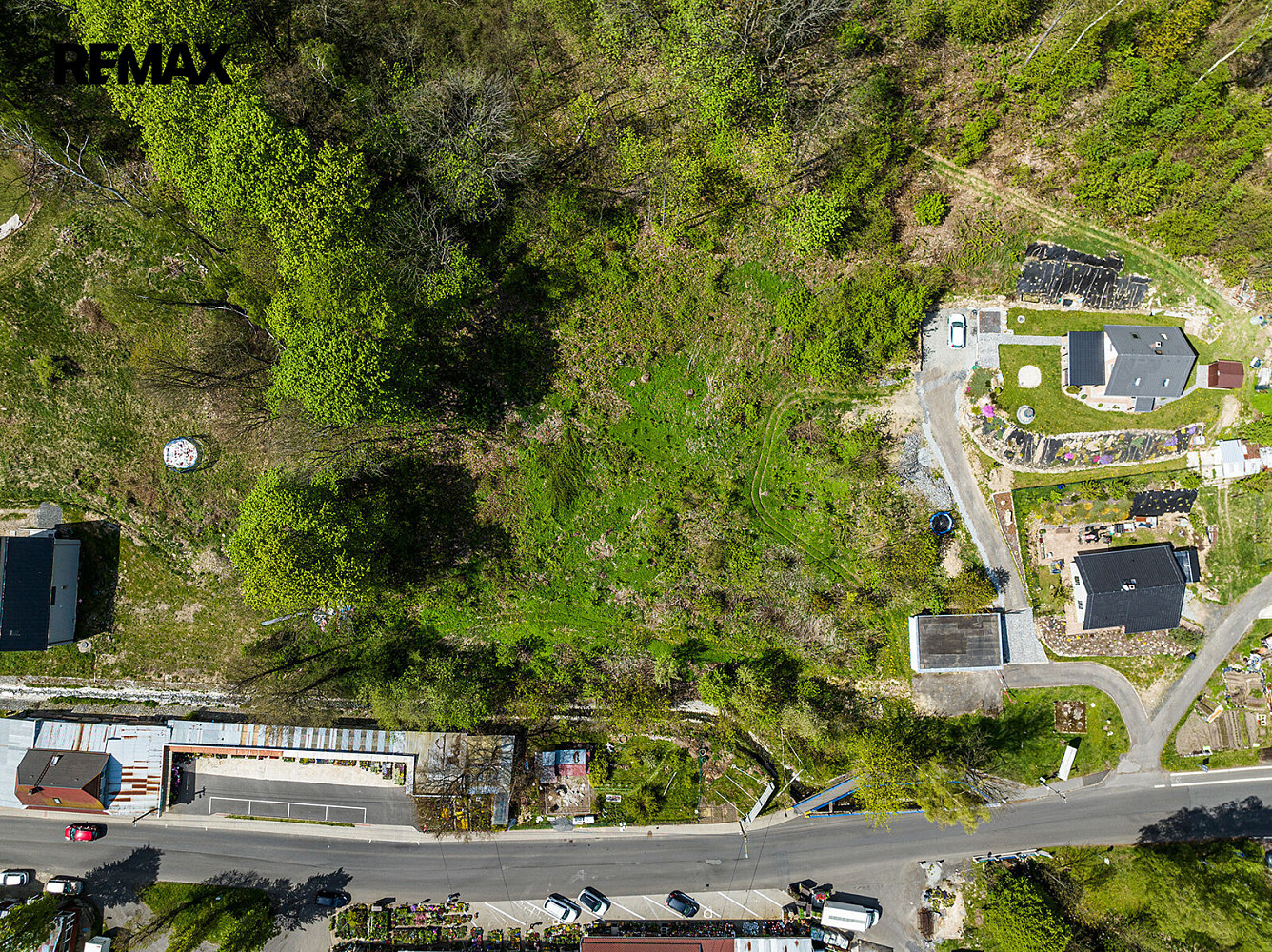 Prodej stavebního pozemku 1 218 m² – fotografie 2
