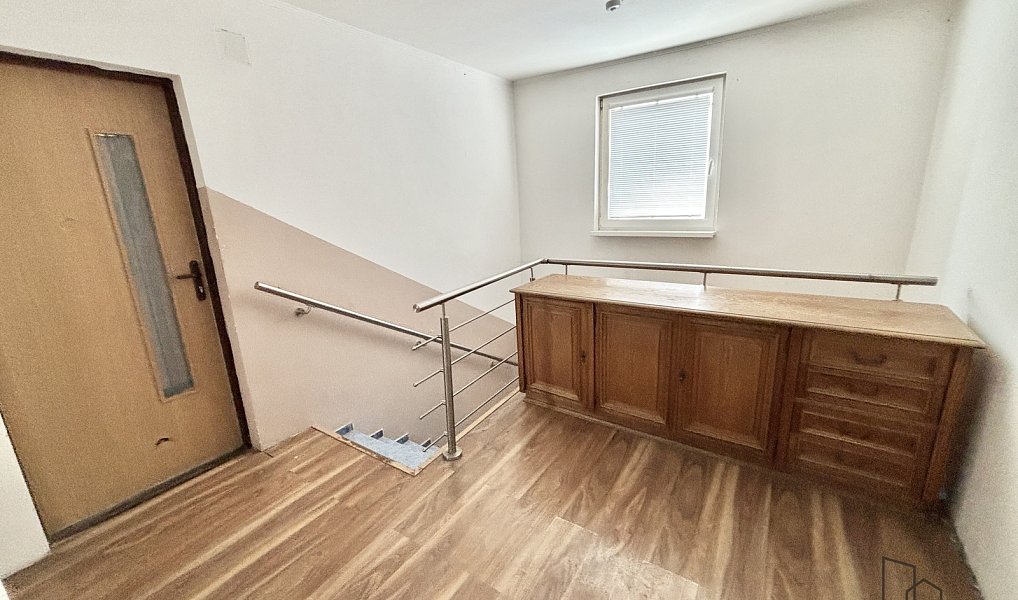 Prodej domu 170 m² s pozemkem 641 m², Uhřičice – náhled fotky 22