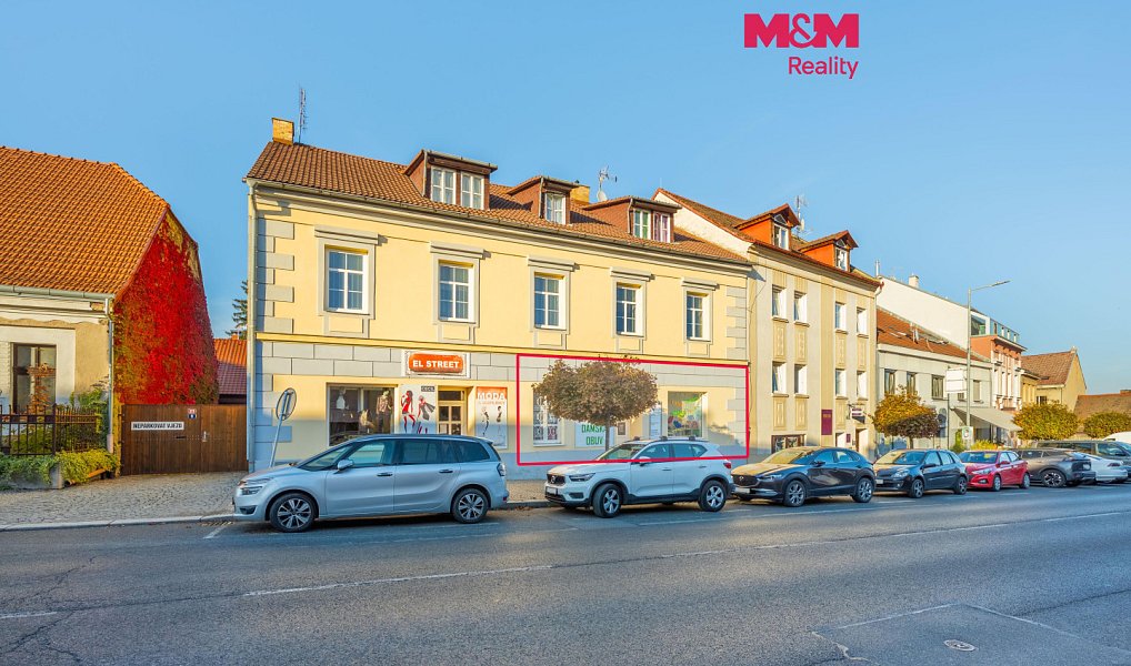 Prodej komerčního prostoru, 70 m², Kladno, Slaný