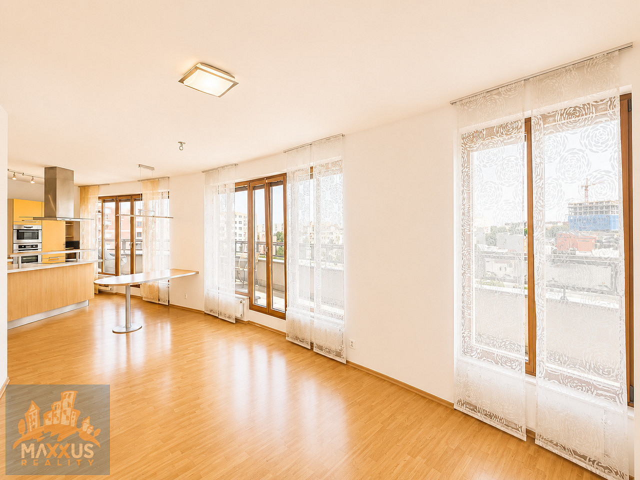 Pronájem bytu 3+kk 102 m² – fotografie 5