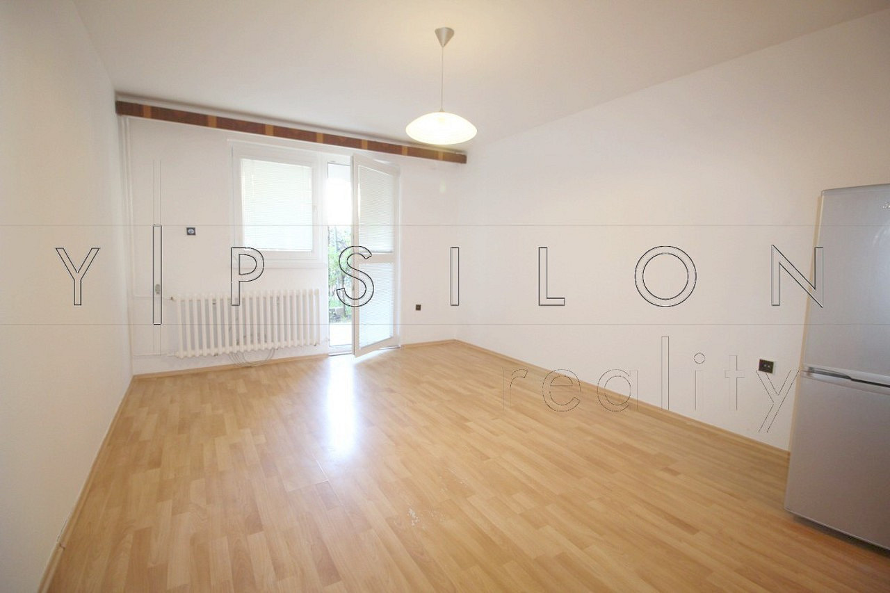 Pronájem bytu 2+kk 45 m² – fotografie 3