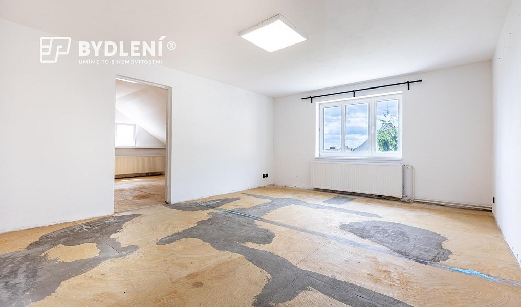 Prodej domu 314 m² s pozemkem 560 m², Krupka – náhled fotky 8