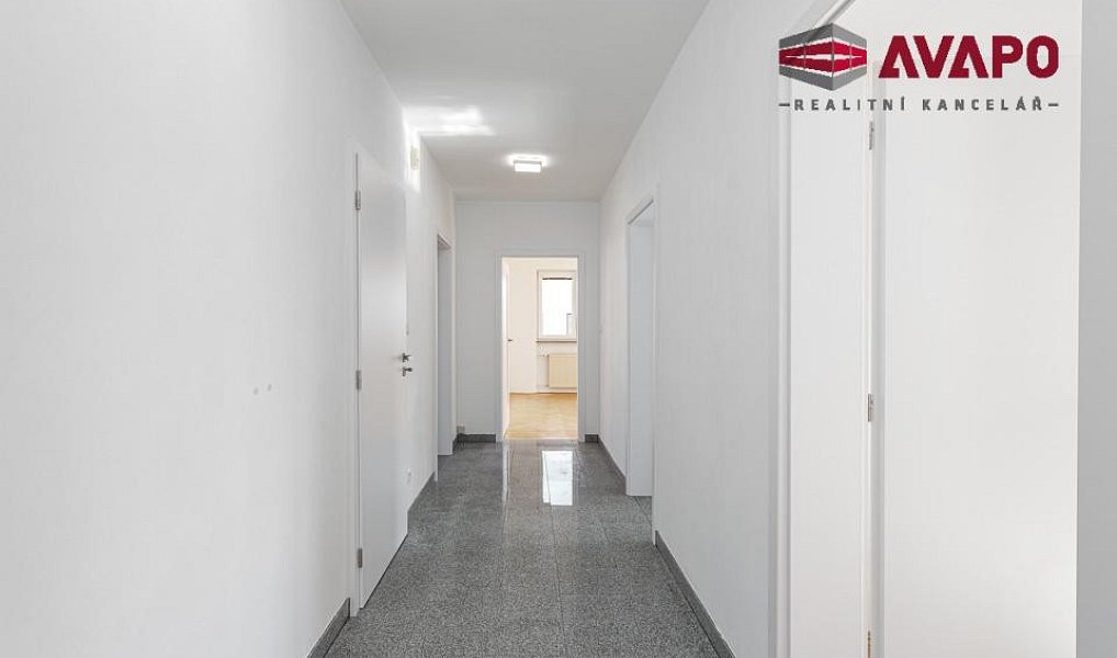 Pronájem bytu 3+1 80 m², Opava – náhled fotky 11