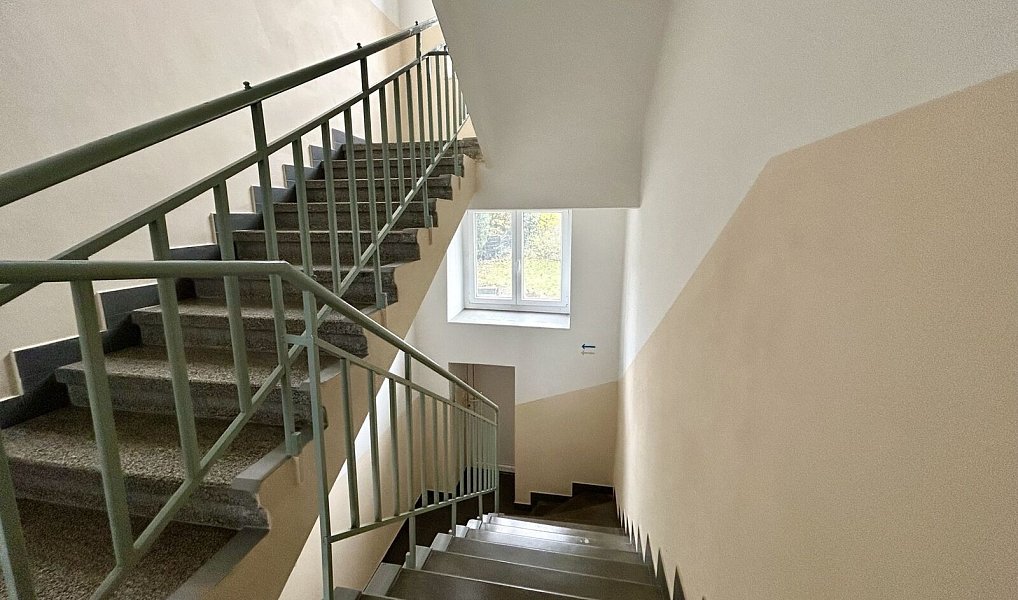 Prodej domu 450 m² s pozemkem 100 m², Slaný – náhled fotky 5