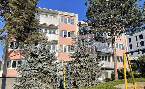 Pronájem bytu 4+1 83 m², třída Tomáše Bati, Zlín