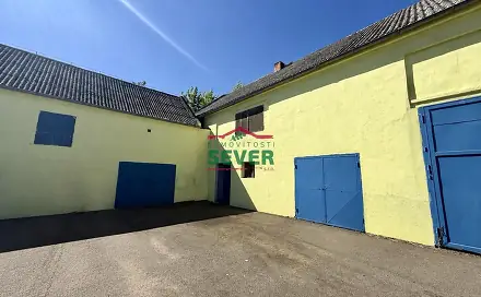 Pronájem skladovacích prostor 35 m², Třebušická, Most - Komořany