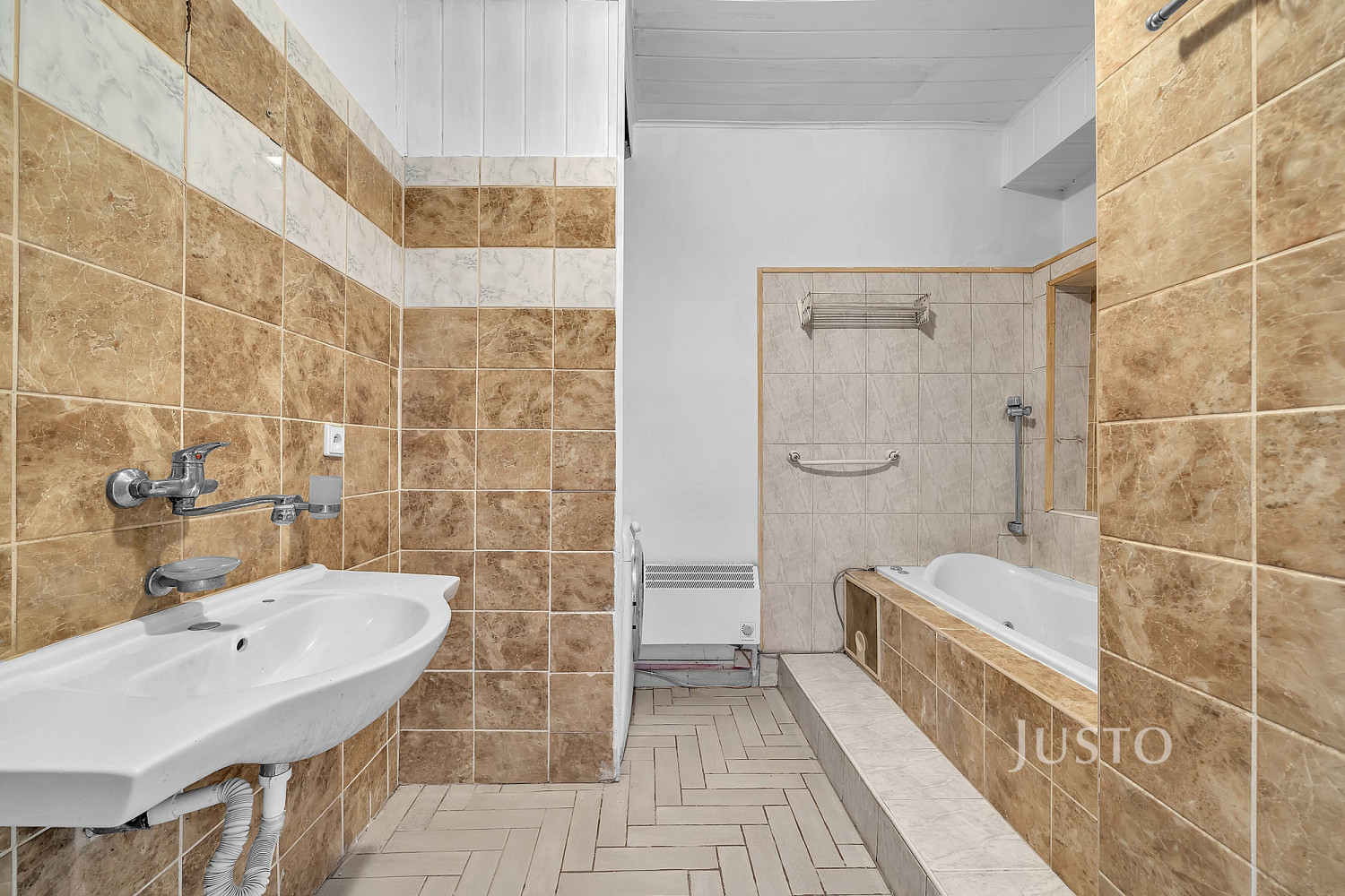 Prodej domu 250 m² s pozemkem 536 m² – pohled 5