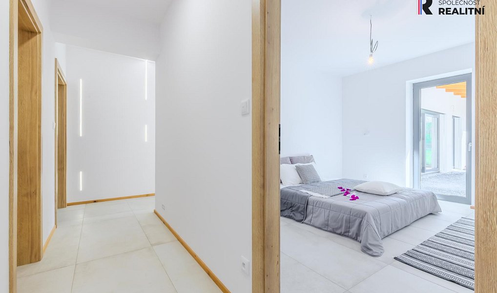 Prodej domu 200 m² s pozemkem 900 m², Veltrusy – náhled fotky 11