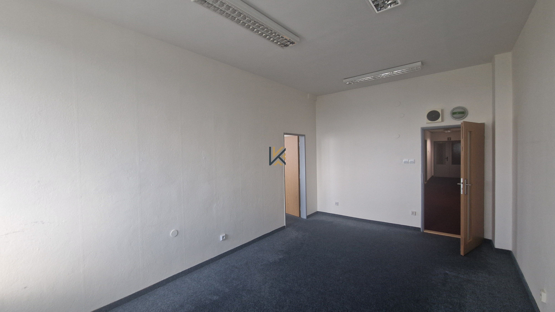 Pronájem kanceláře 52 m² — photo 5