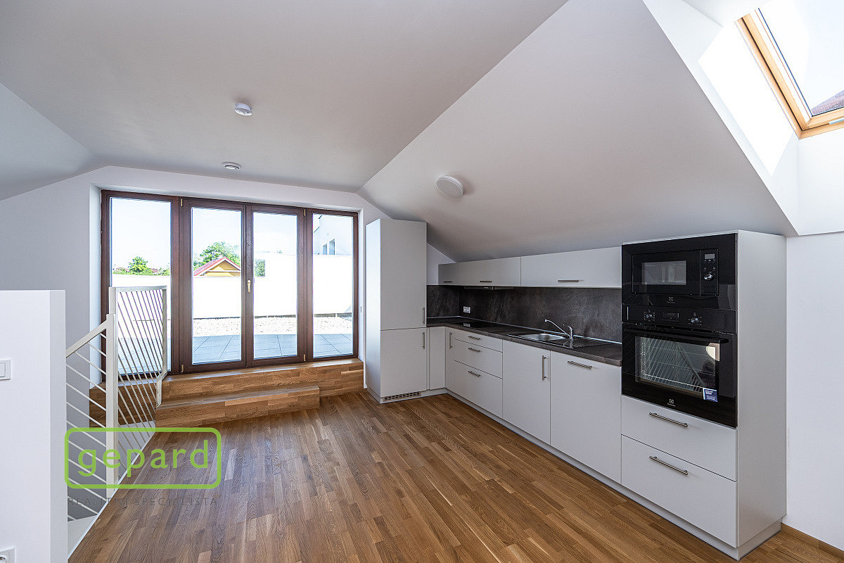 Prodej bytu 2+kk 78 m² — photo 2