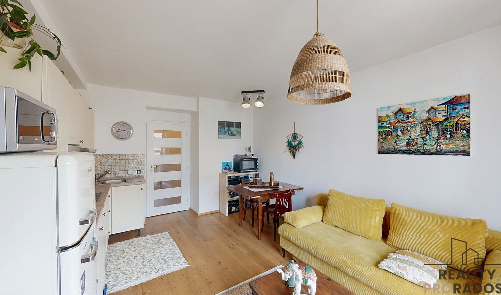 Prodej bytu 3+kk 60 m², Praha – náhled fotky 2