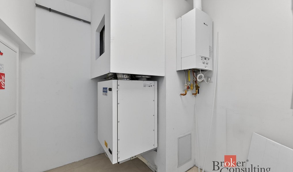 Prodej obchodních prostor 108 m², Plzeň – náhled fotky 23