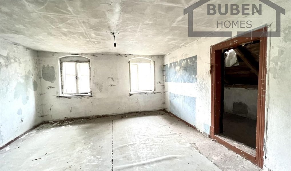 Prodej domu 170 m² s pozemkem 558 m², Lesná – náhled fotky 2