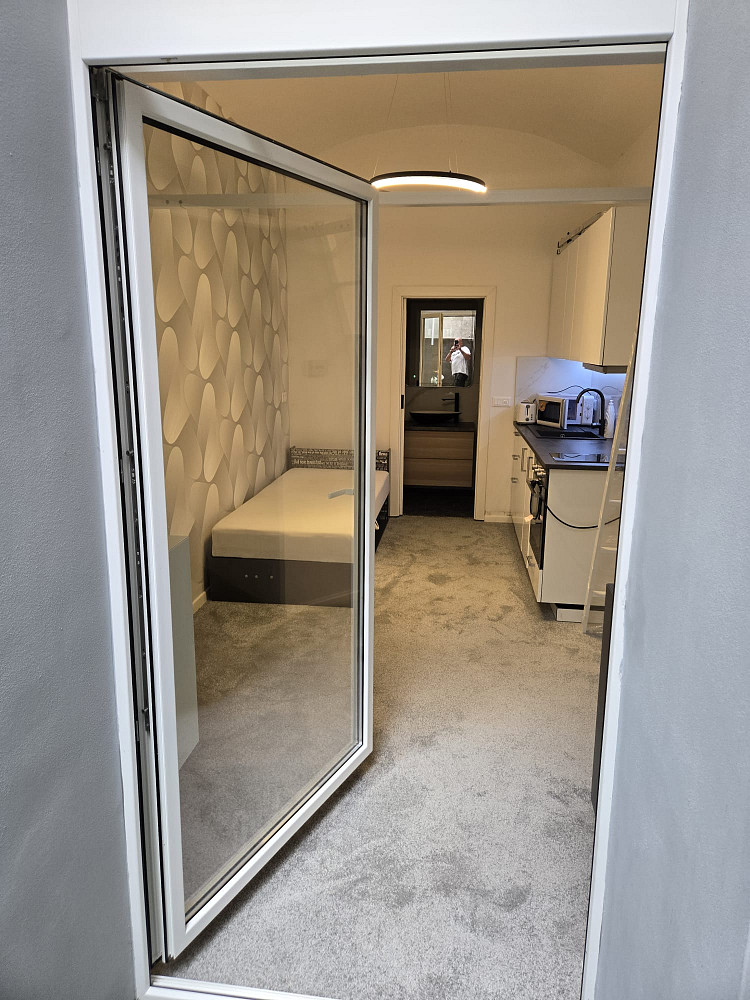 Prodej bytu 1+kk 20 m² – fotografie 2