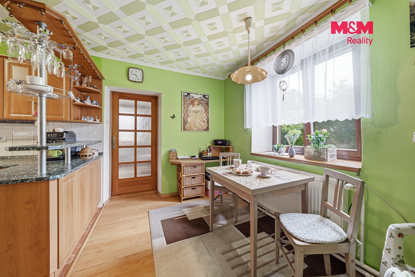 Prodej domu 260 m² s pozemkem 1 052 m² — photo 2