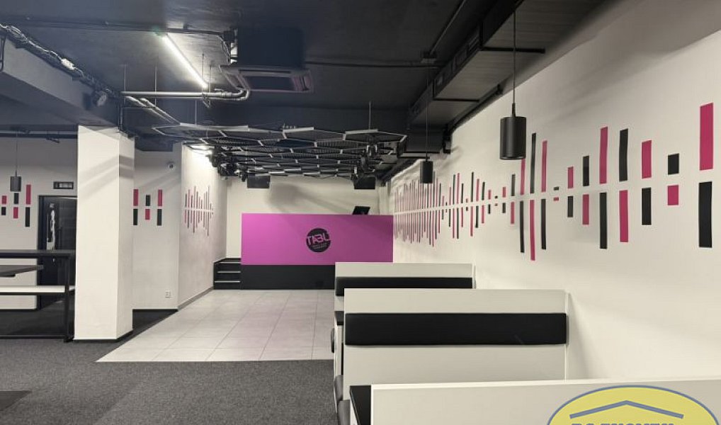 Pronájem komerčního objektu (jiného typu) 250 m², Kroměříž – náhled fotky 2