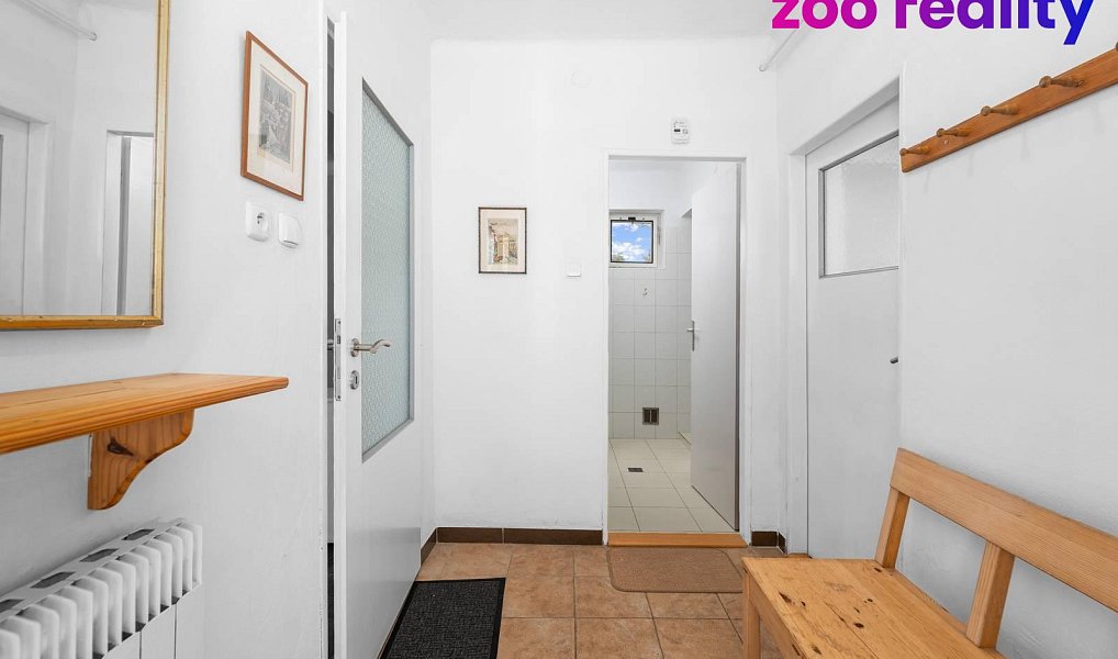 Prodej domu 234 m² s pozemkem 2 251 m², Sviny – náhled fotky 20