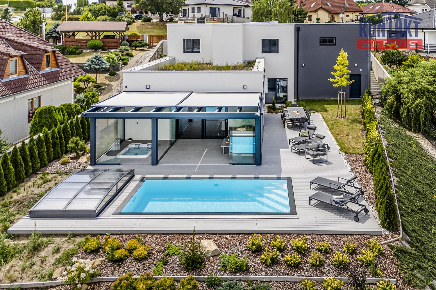 Prodej domu 236 m² s pozemkem 1 076 m²