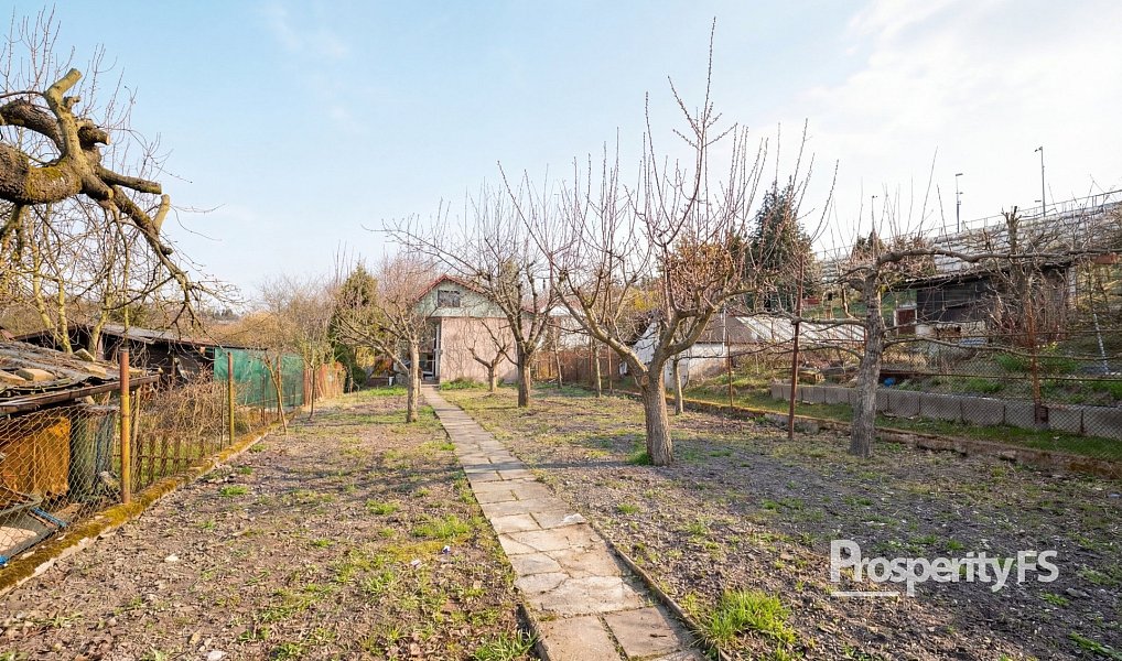 Prodej chaty/chalupy 16 m² s pozemkem 356 m², Kladno – náhled fotky 12