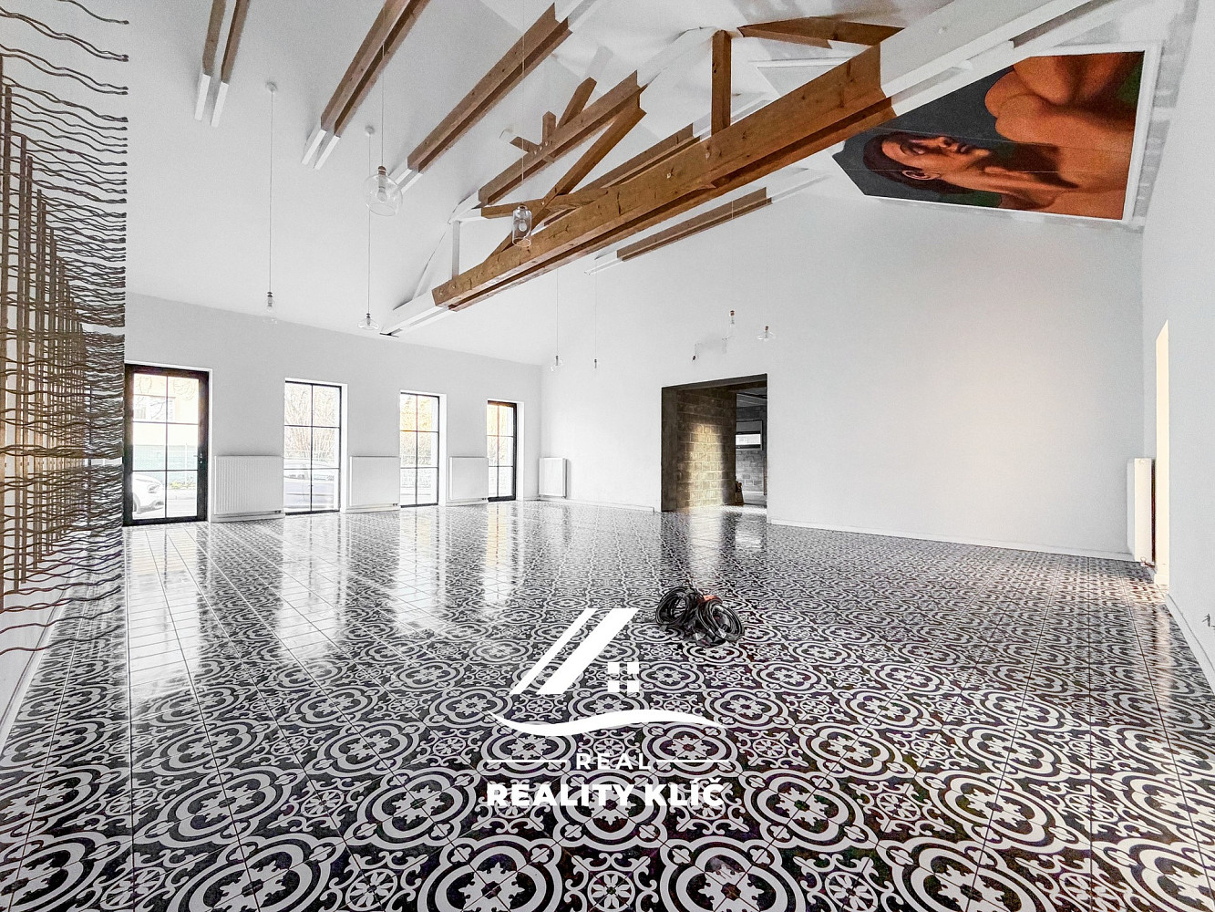 Prodej restaurace 370 m² – fotografie 4