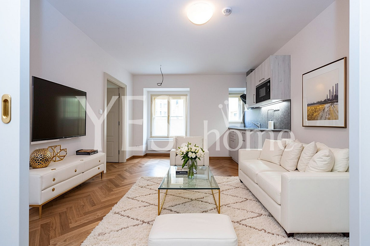 Pronájem bytu 2+kk 38 m²