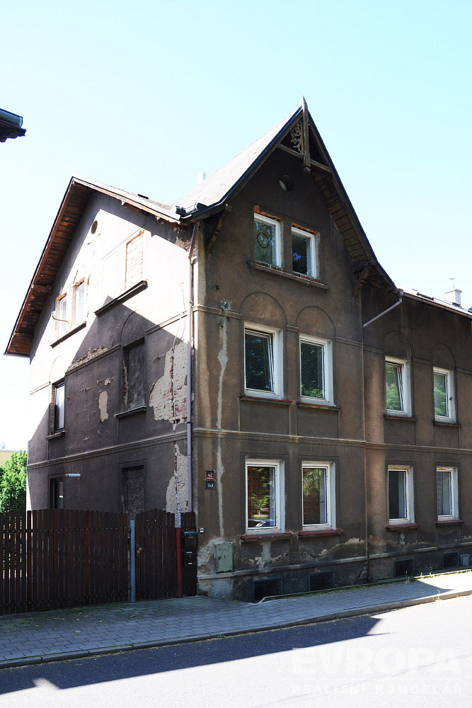 Prodej nájemního domu, činžáku 160 m² – fotografie 3