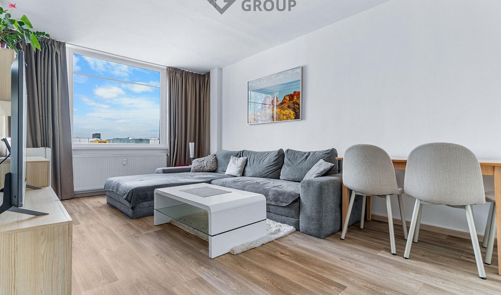 Prodej bytu 2+1 48 m², Praha – náhled fotky 2