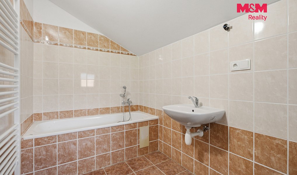 Prodej domu 122 m² s pozemkem 352 m², Kosova Hora – náhled fotky 20