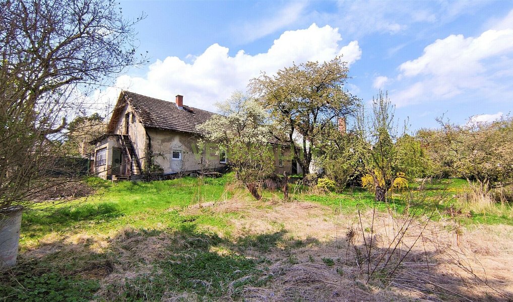 Prodej stavebního pozemku 1 872 m², Pyšely – náhled fotky 4