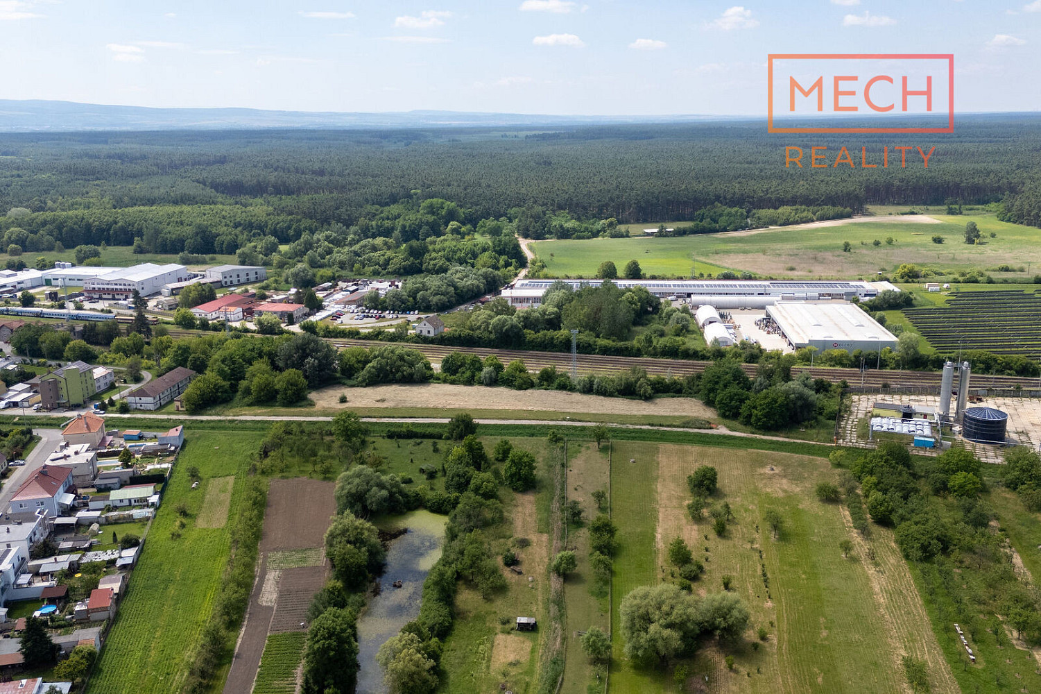 Prodej komerčního pozemku 11 267 m² – fotografie 5