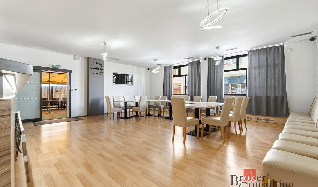 Prodej komerčního objektu (jiného typu) 1 359 m², Nový Bydžov – náhled fotky 10