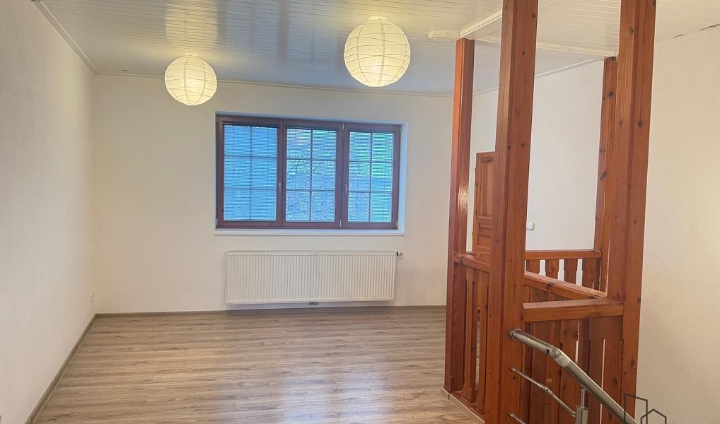 Prodej domu 450 m² s pozemkem 4 431 m², Vanovice – náhled fotky 9