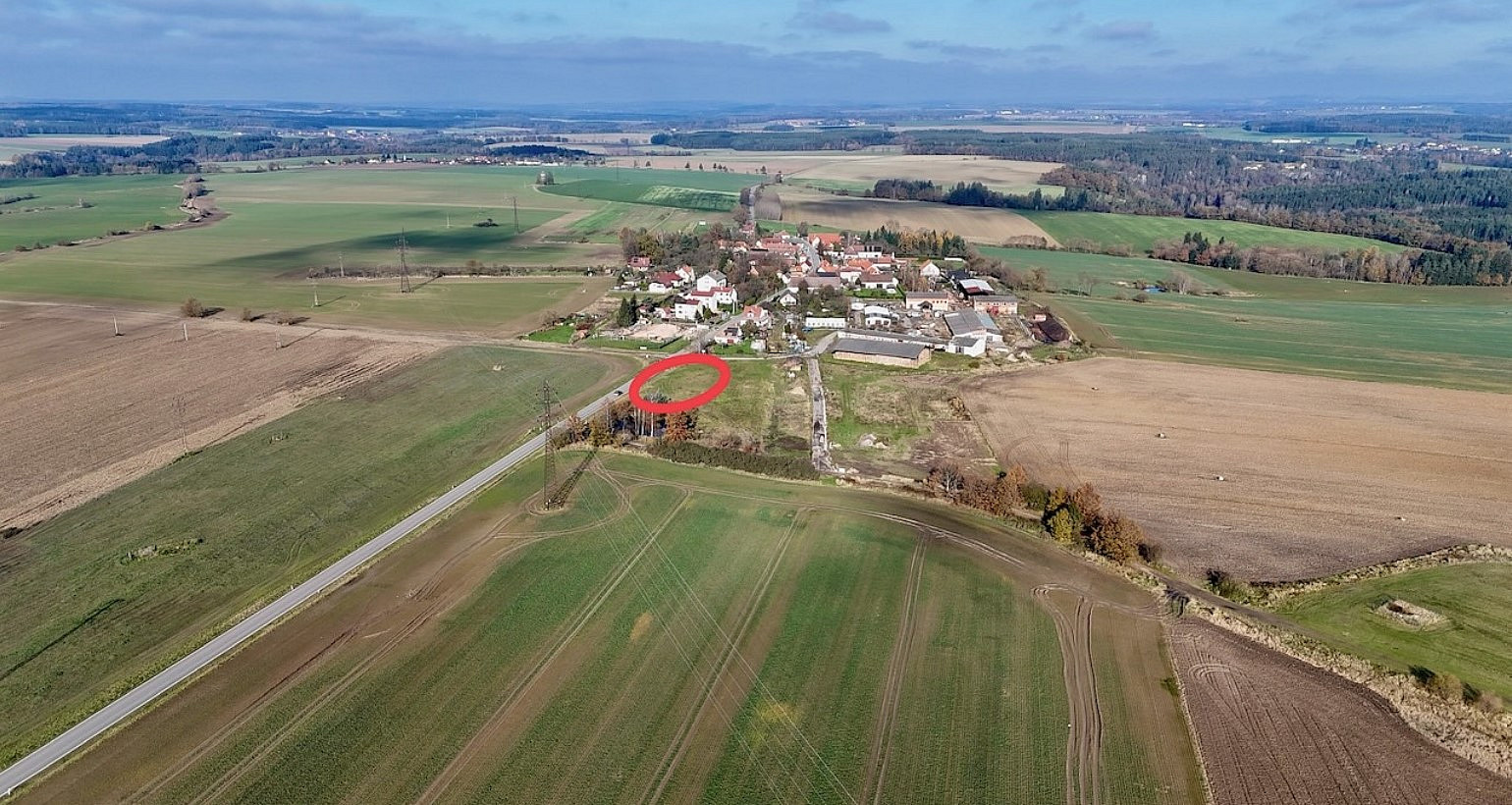 Prodej stavebního pozemku 2 195 m²