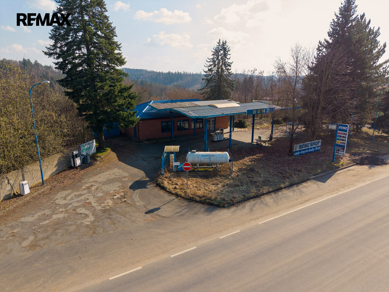 Prodej komerčního objektu (jiného typu) 200 m²