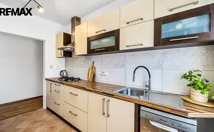 Prodej bytu 2+kk 65 m², Chvalovická, Pečky, okres Kolín