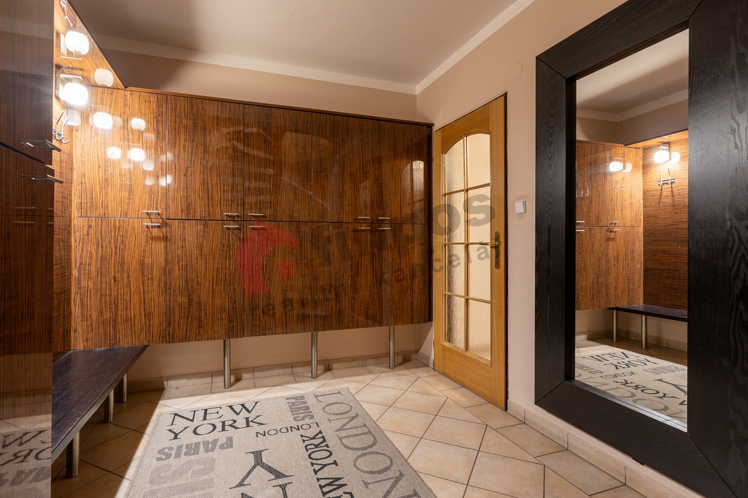 Prodej domu 386 m² s pozemkem 3 822 m² – fotografie 4
