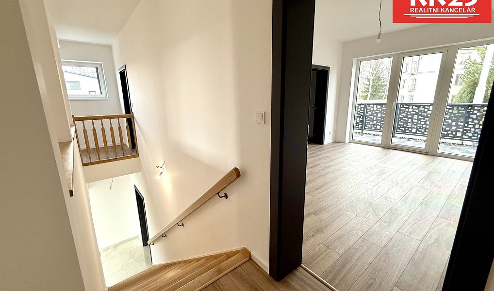 Prodej domu 200 m² s pozemkem 510 m², Velká Hleďsebe – náhled fotky 45