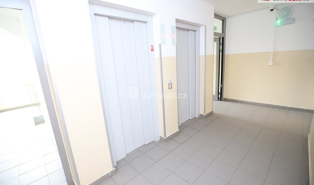 Prodej bytu 3+1 64 m², Praha – náhled fotky 15