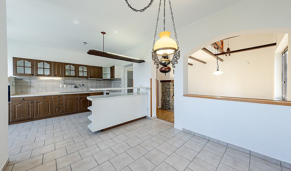 Prodej domu 184 m² s pozemkem 1 027 m², Uherské Hradiště – náhled fotky 5