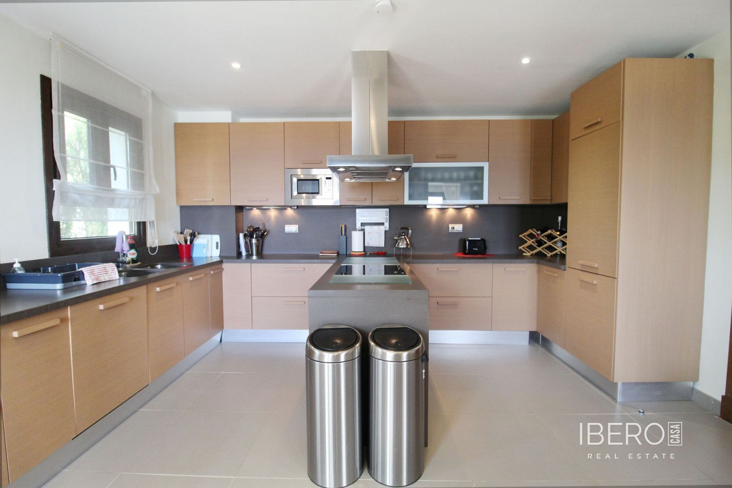 Prodej domu 639 m² s pozemkem 939 m² — photo 5